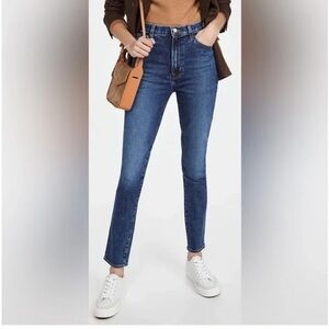 J brand 1212 runway experience destruct casual
Everyday‎ comfort  jeans